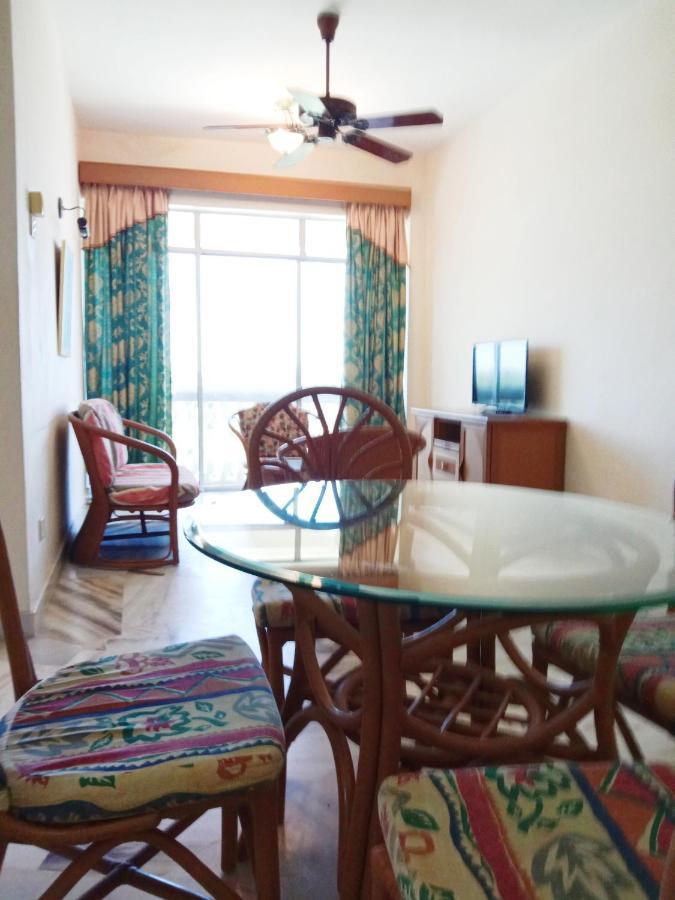 Glory Beach Resort Private 2 Bedroom Apartment بورت ديكسون المظهر الخارجي الصورة