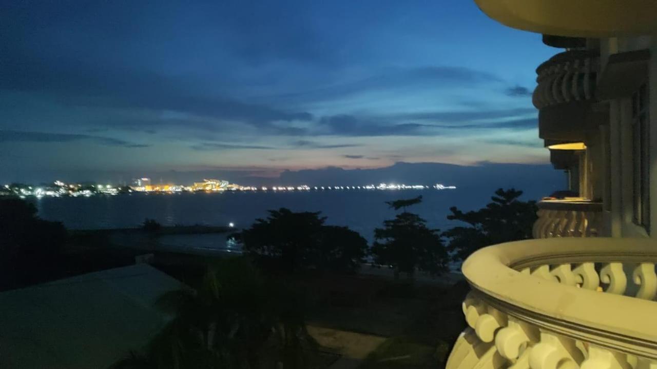 Glory Beach Resort Private 2 Bedroom Apartment بورت ديكسون المظهر الخارجي الصورة
